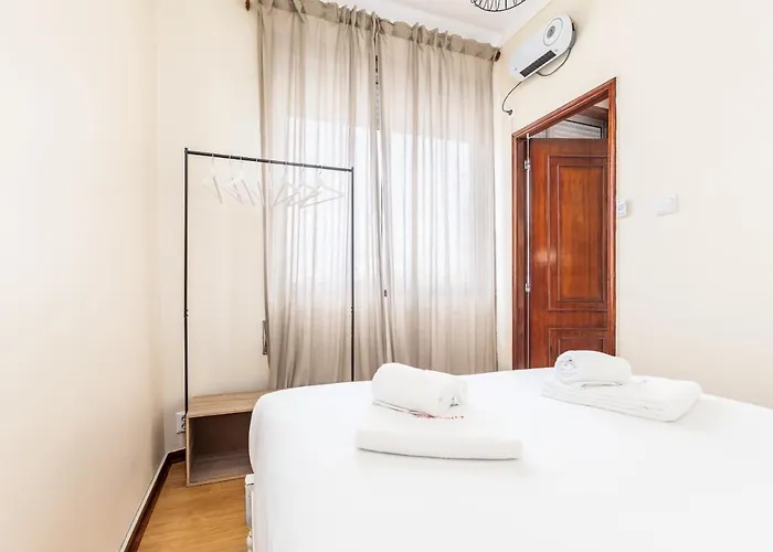 Hopstays Dragao - 120 M From Sao Roque Park Porto