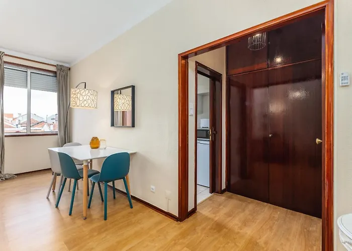 Hopstays Dragao - 120 M From Sao Roque Park Porto