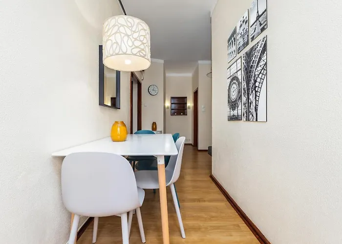 Hopstays Dragao - 120 M From Sao Roque Park * Porto